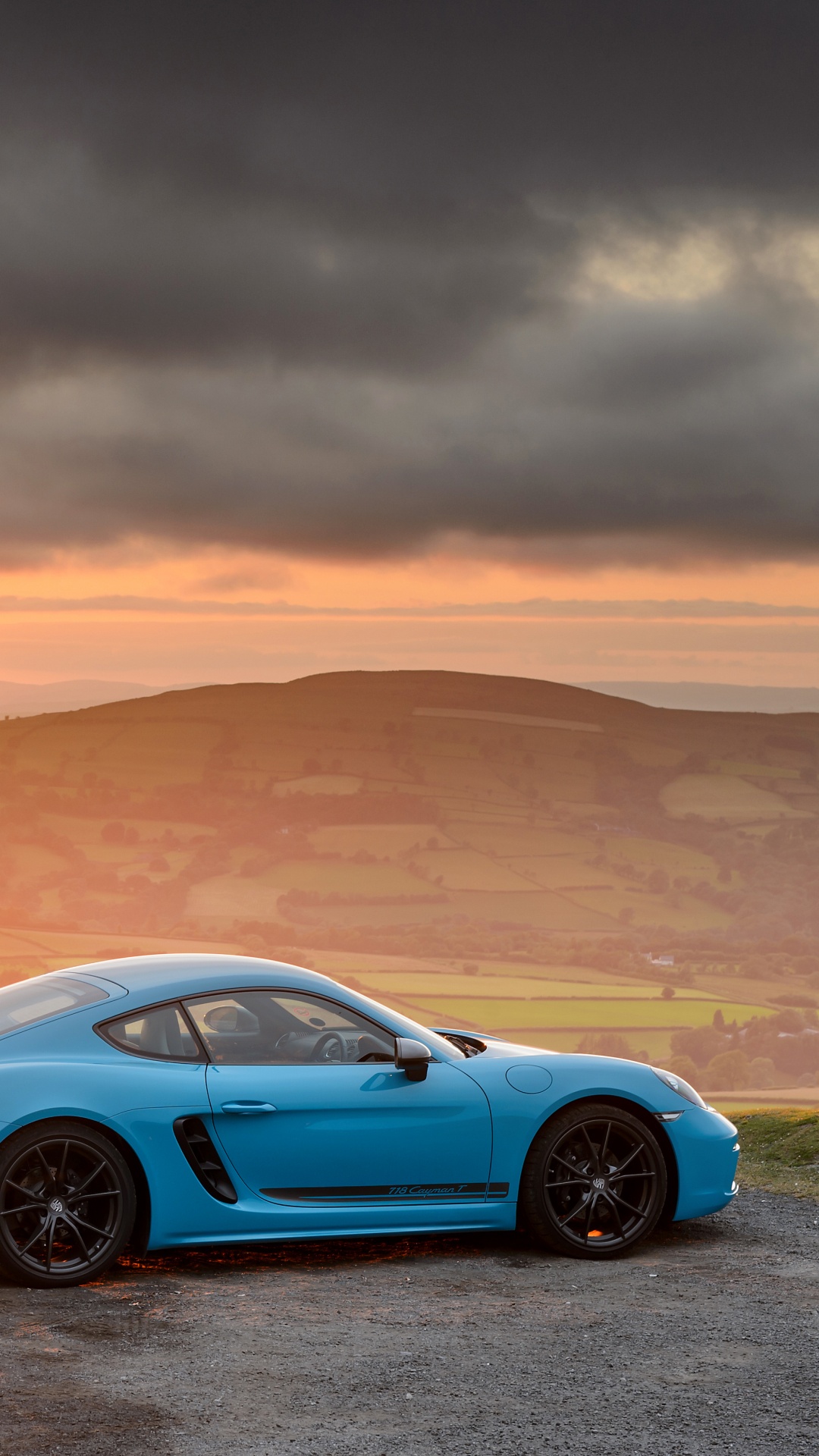 Обои Порше, спорткар, суперкар, пейзаж, Король в разрешении 1080x1920