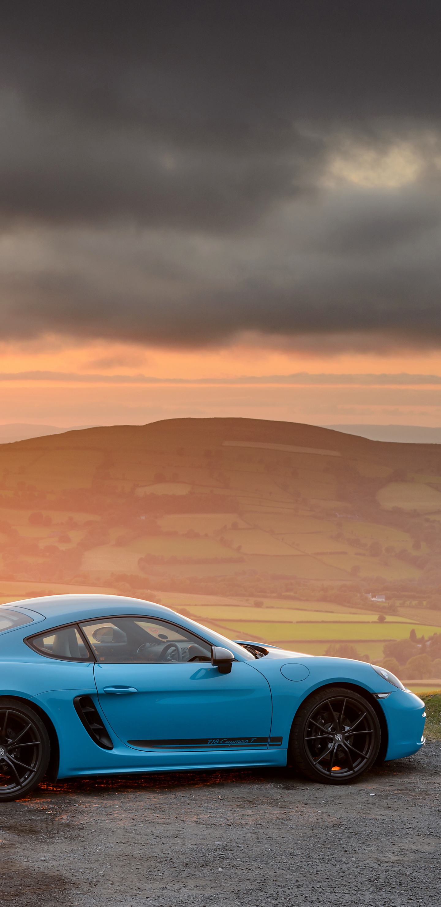 Обои Порше, спорткар, суперкар, пейзаж, Король в разрешении 1440x2960