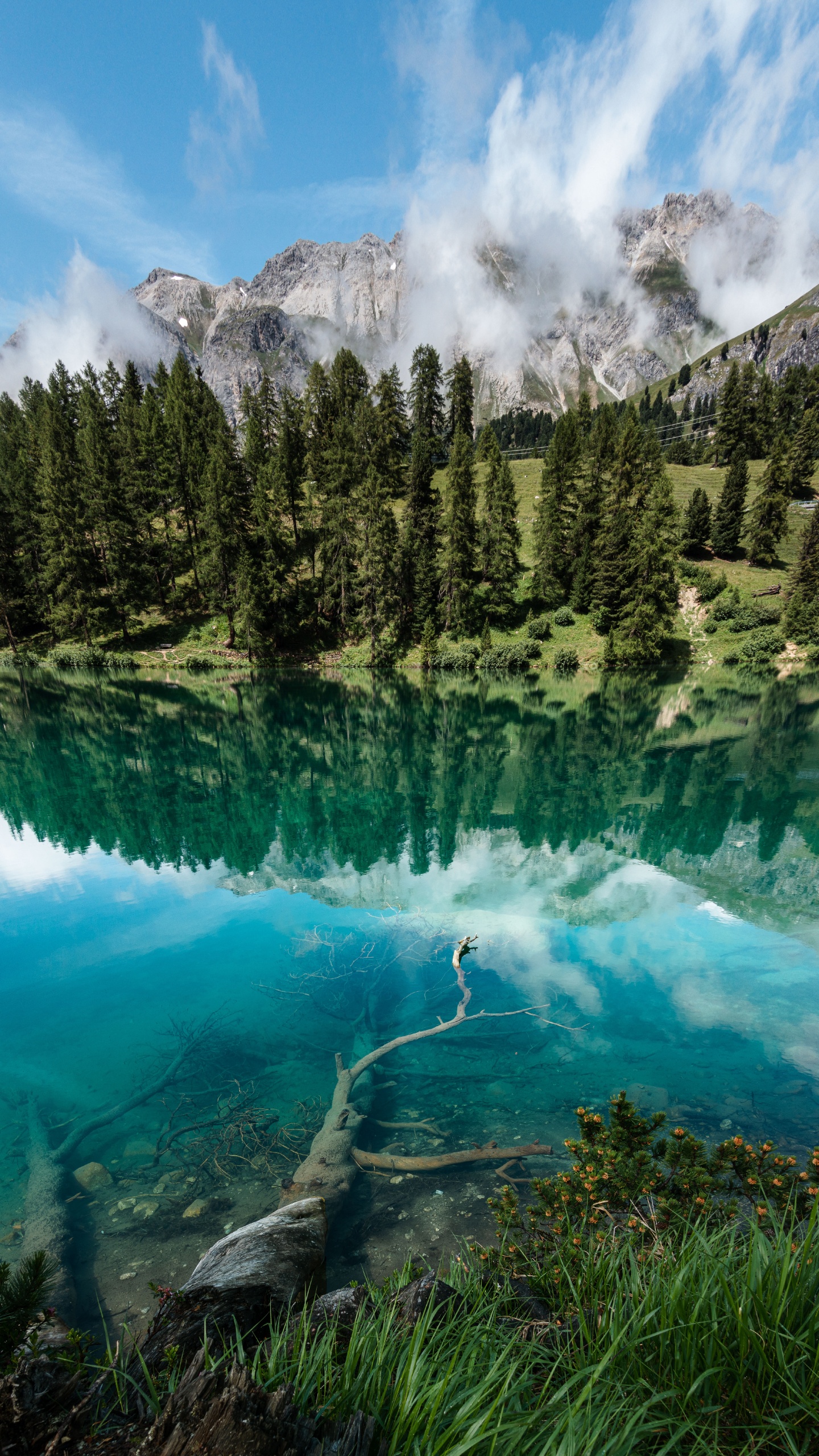 Обои природа, Лай да Palpuogna, природный ландшафт, гора, горный рельеф в разрешении 1440x2560