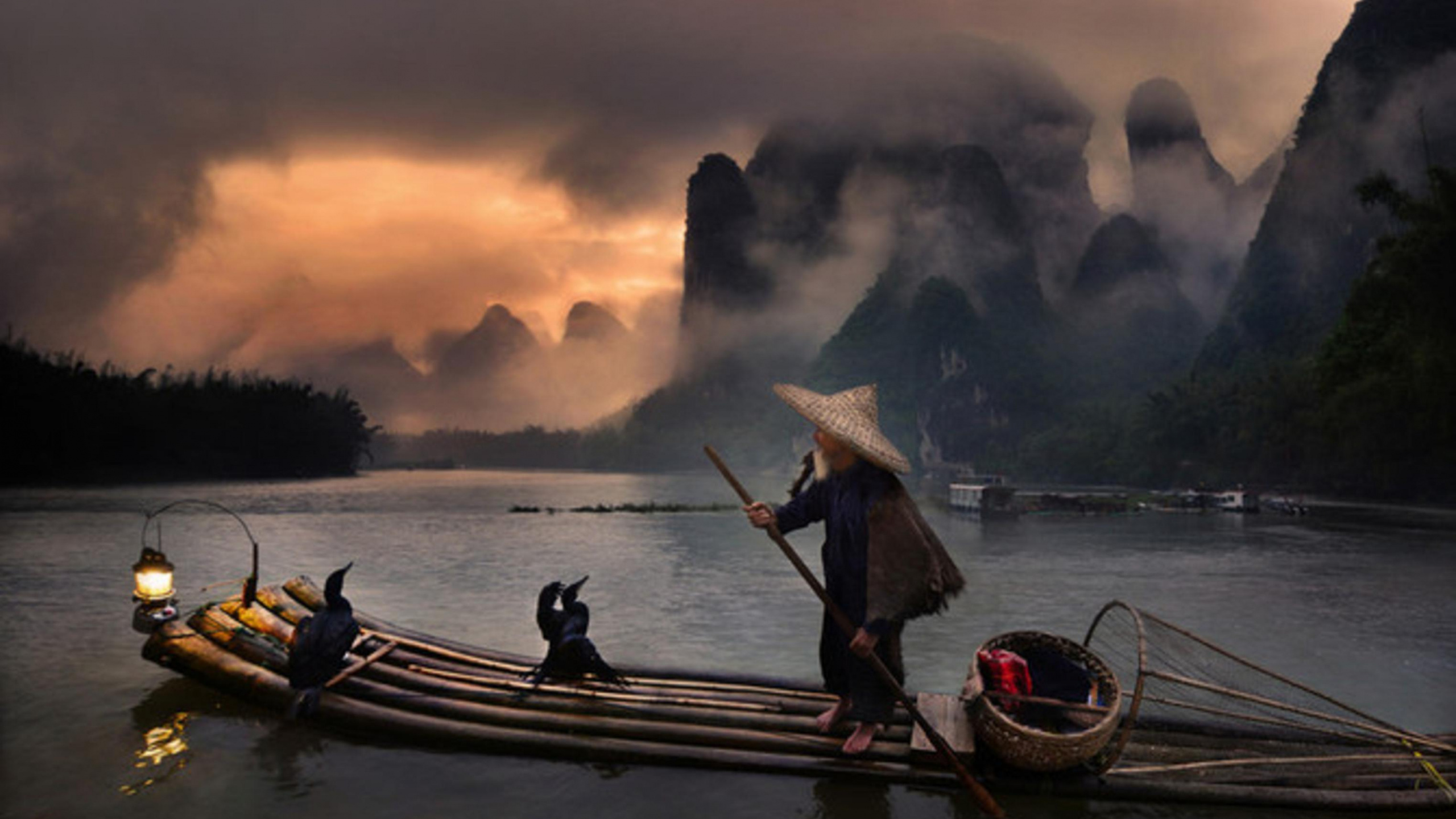 Обои пейзаж, природа, плавсредства гребные, катание на лодках, перевозка воды в разрешении 2560x1440