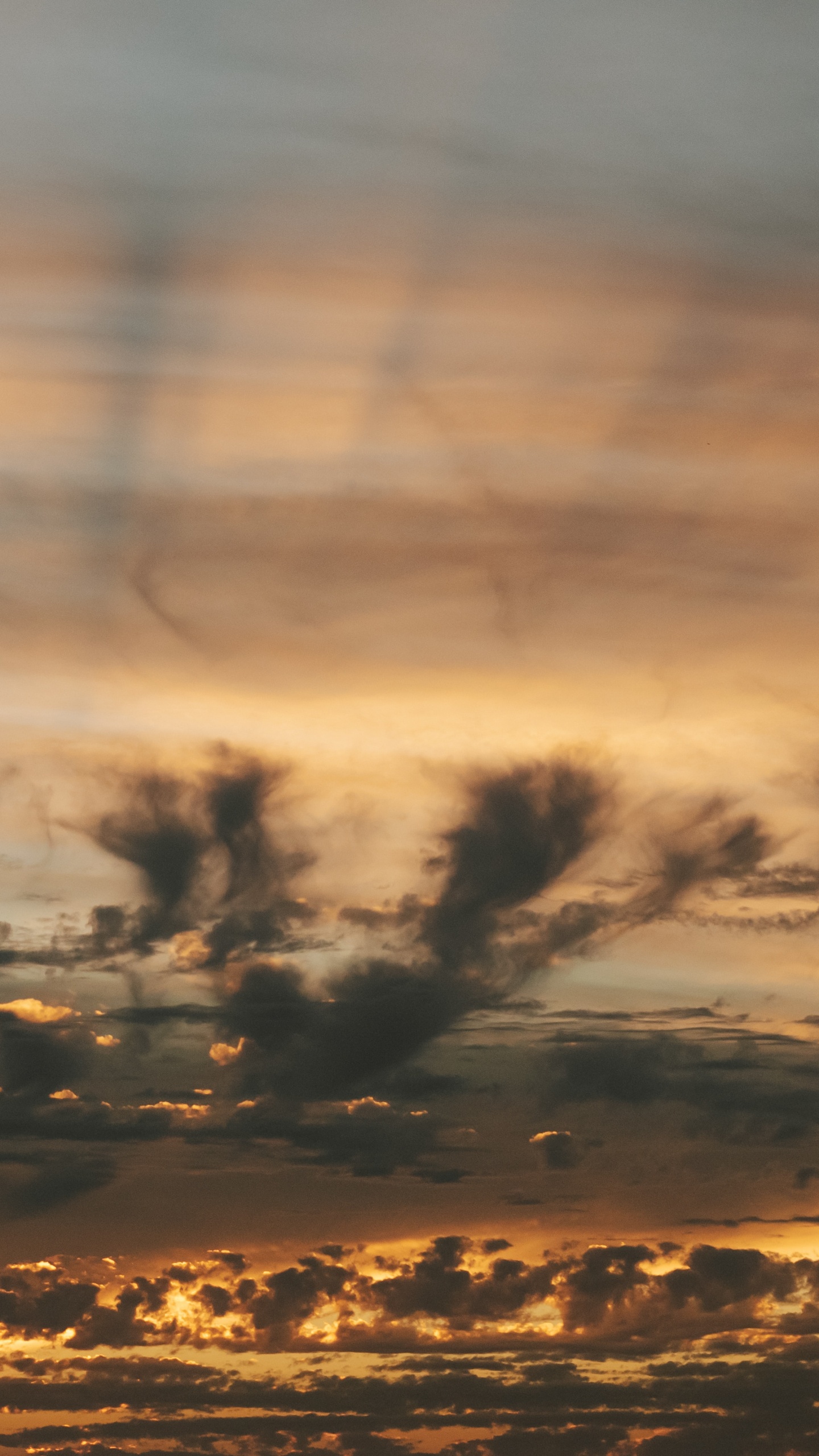 Обои закат, облако, послесвечение, горизонт, атмосфера в разрешении 1440x2560