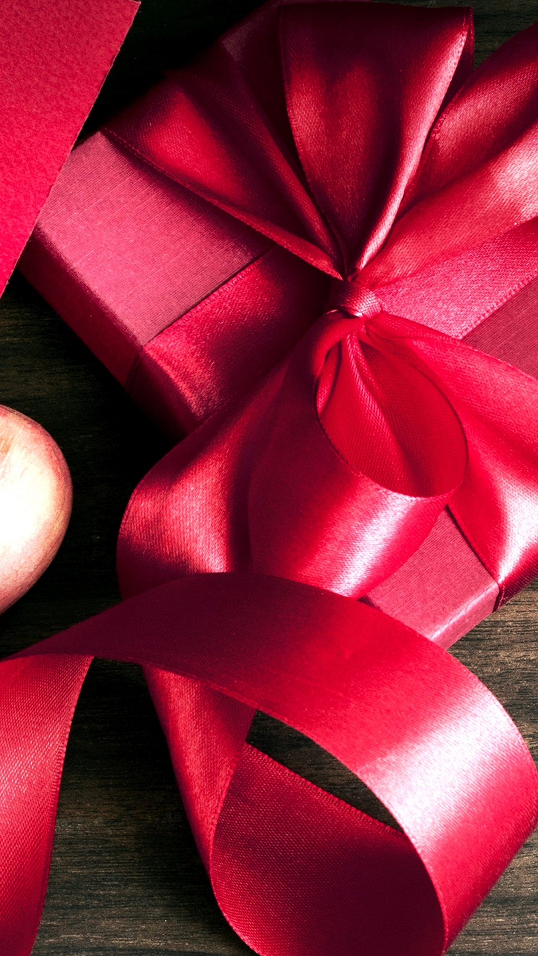 Обои День Святого Валентина, подарок, красный цвет, розовый, лента в разрешении 1080x1920