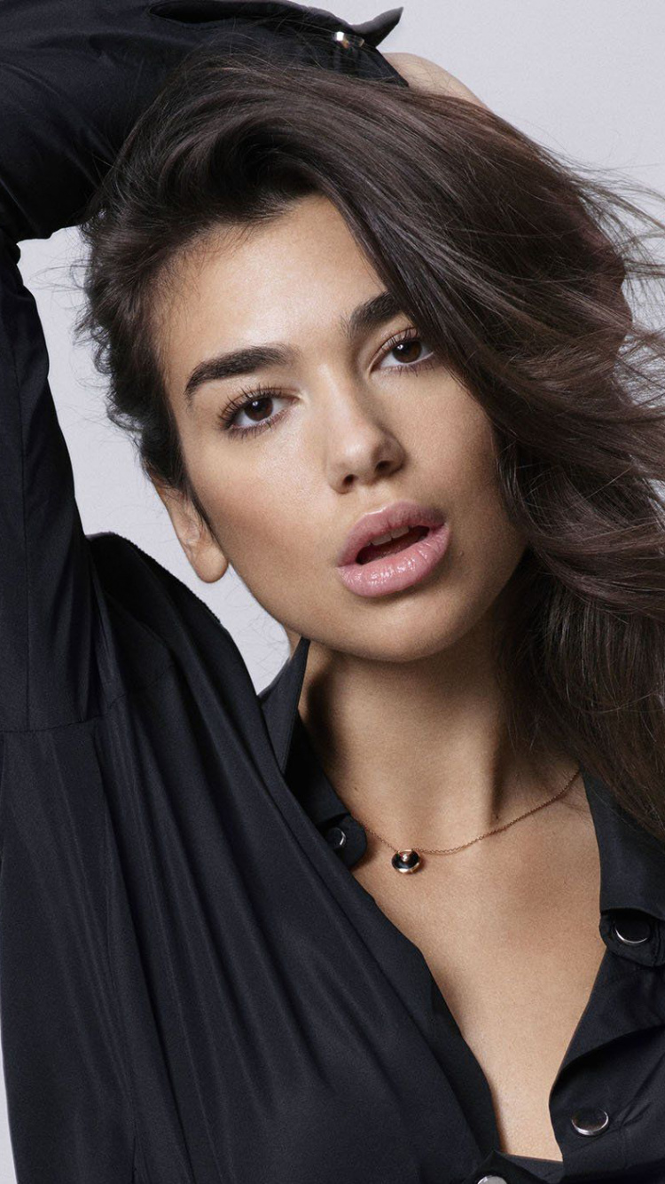 Обои Dua Lipa, волосы, лицо, прическа, красота в разрешении 750x1334