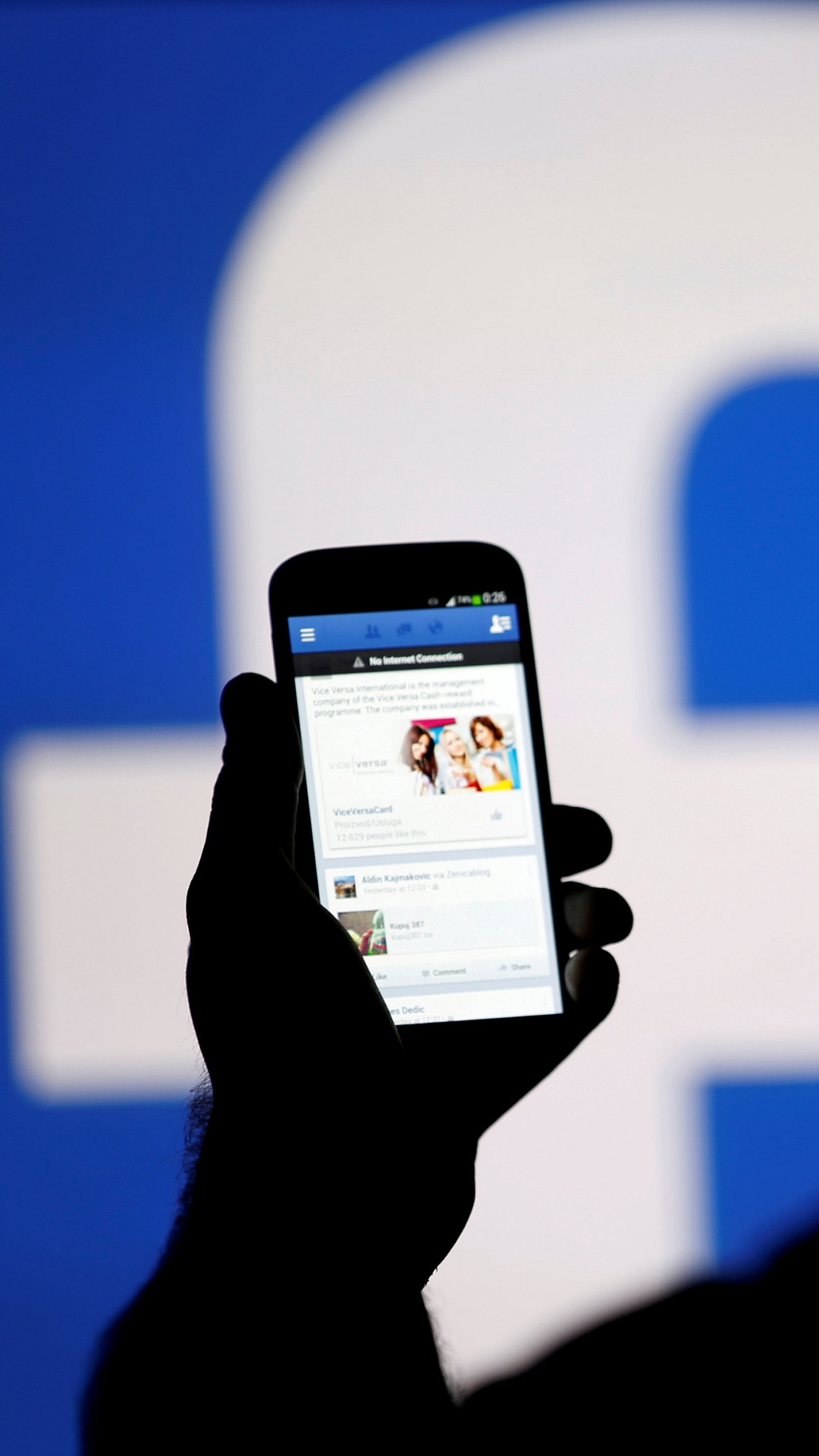 Обои смартфон, гаджет, коммуникационное устройство, технологии, электронное устройство в разрешении 1080x1920