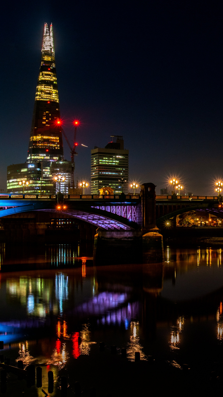 Обои река темза, город, ночь, городской пейзаж, отражение в разрешении 750x1334