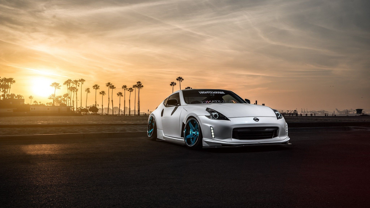 Обои авто, спорткар, колесо, обод, мощные машины в разрешении 1280x720