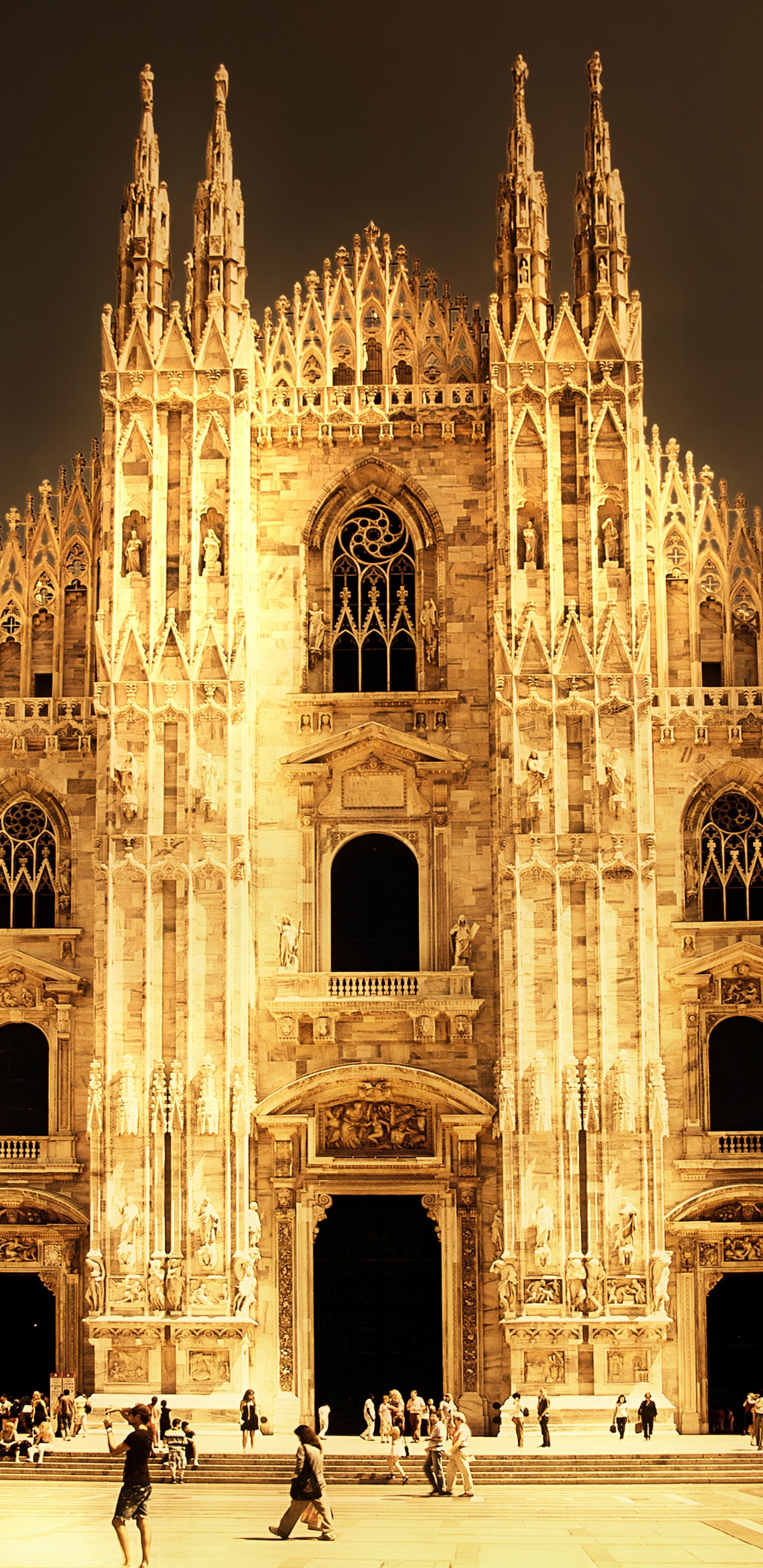 Обои ориентир, средневековая архитектура, здание, готическая архитектура, собор в разрешении 1440x2960