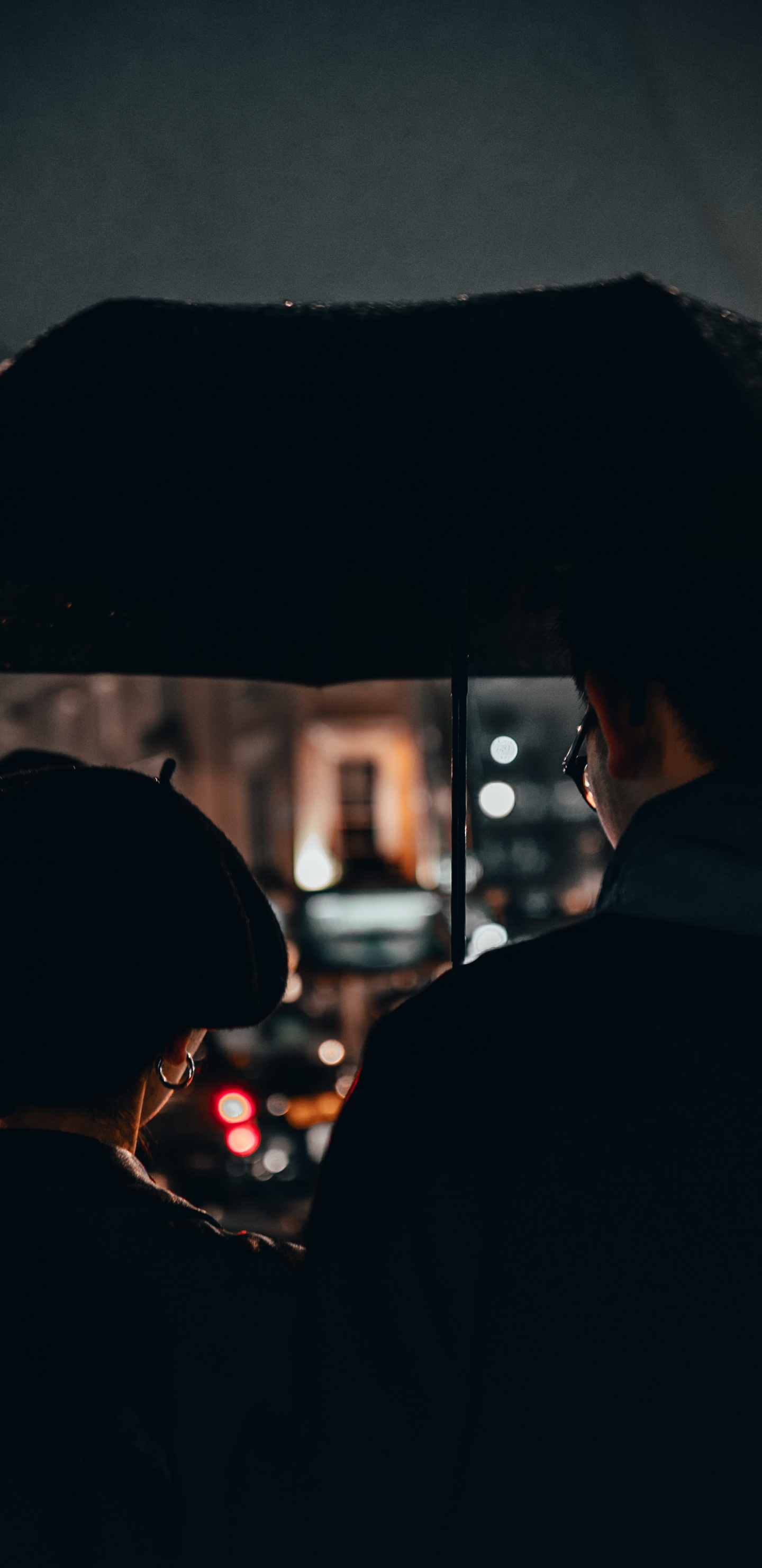 Обои свет, отражение, полутона и оттенки, автомобильное освещение, темнота в разрешении 1440x2960