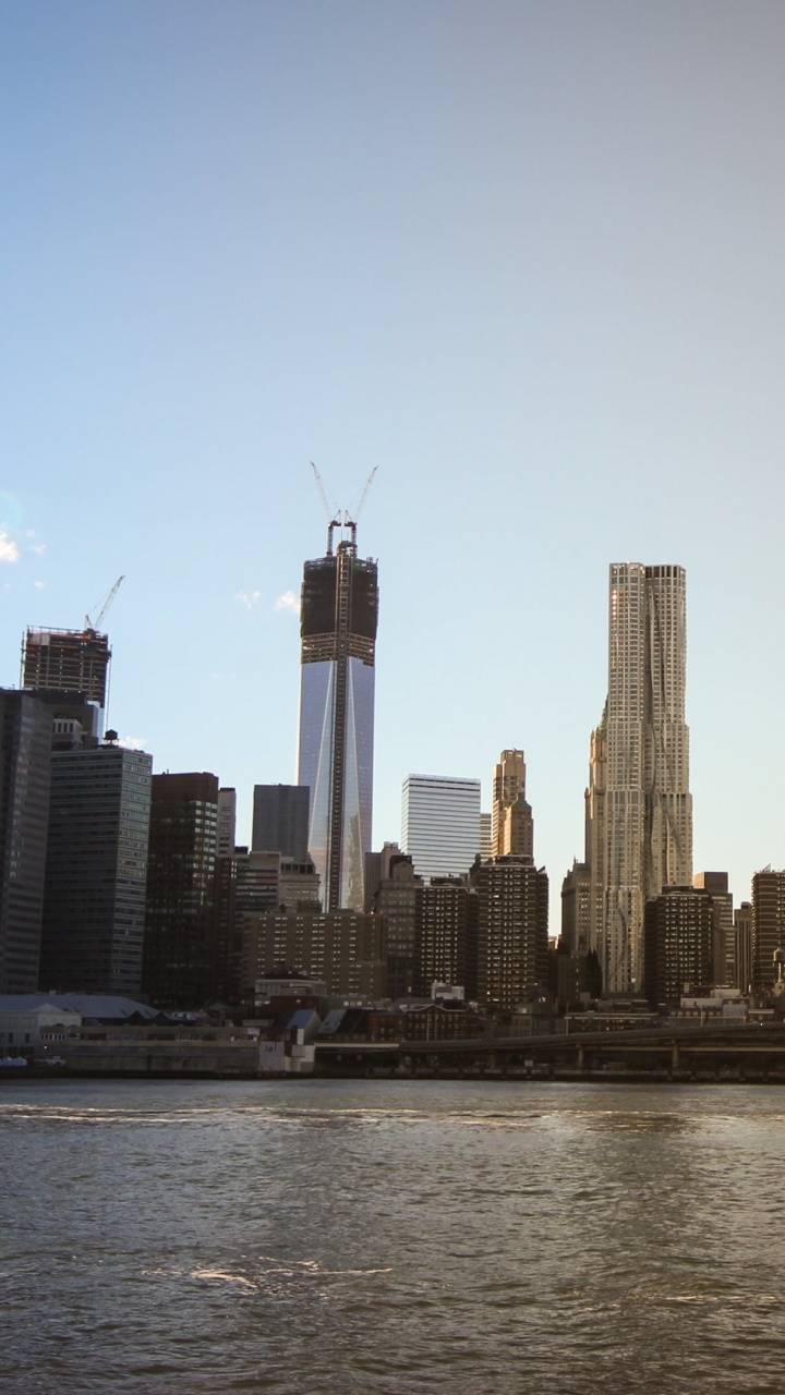 Обои Бруклинский мост, город, линия горизонта, небоскреб, городской пейзаж в разрешении 720x1280