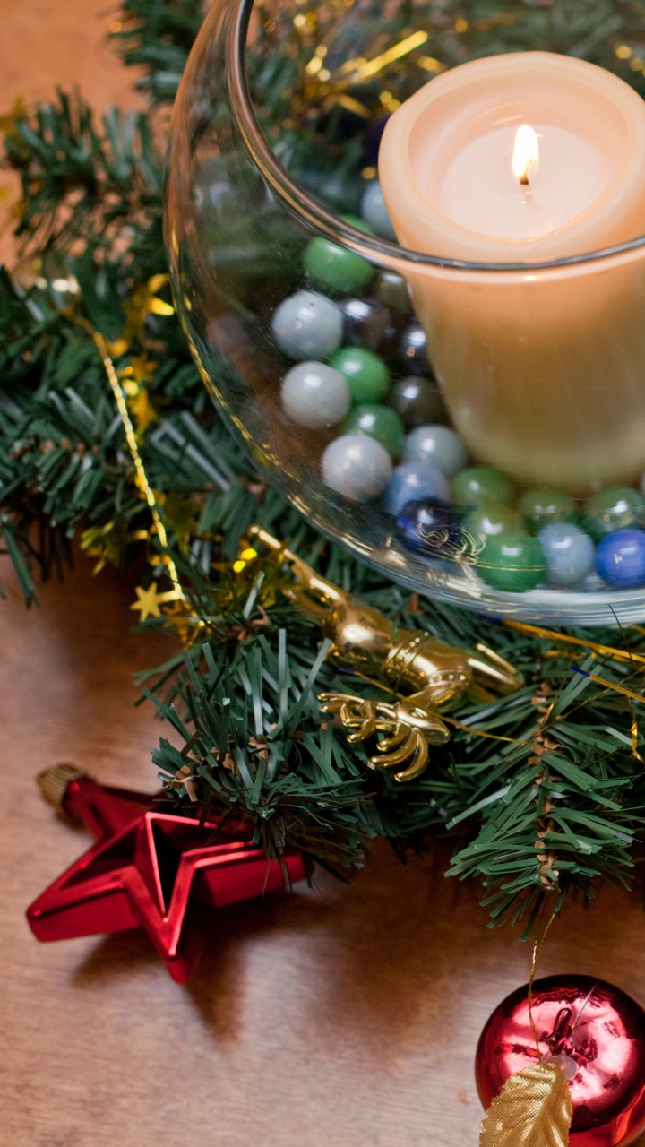 Обои Новый год, Рождественские украшения, Рождество, свеча, подарок в разрешении 720x1280