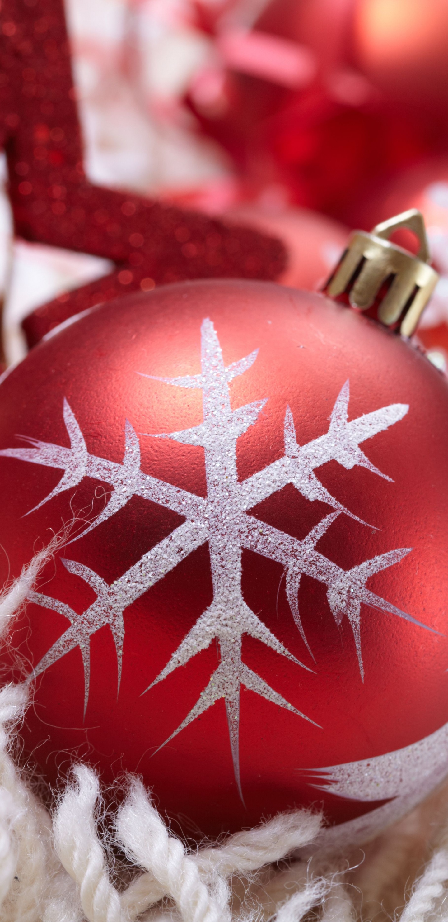 Обои Новый год, Рождественский день, рождественский орнамент, Рождественские украшения, Рождество в разрешении 1440x2960