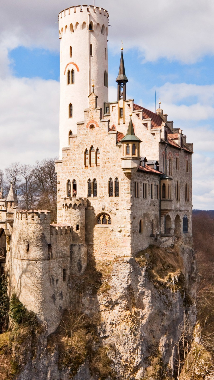 Обои немецкий замок, замок лихтенштайн, замок Нойшванштайн, замок гогенцоллерн, замок в разрешении 750x1334