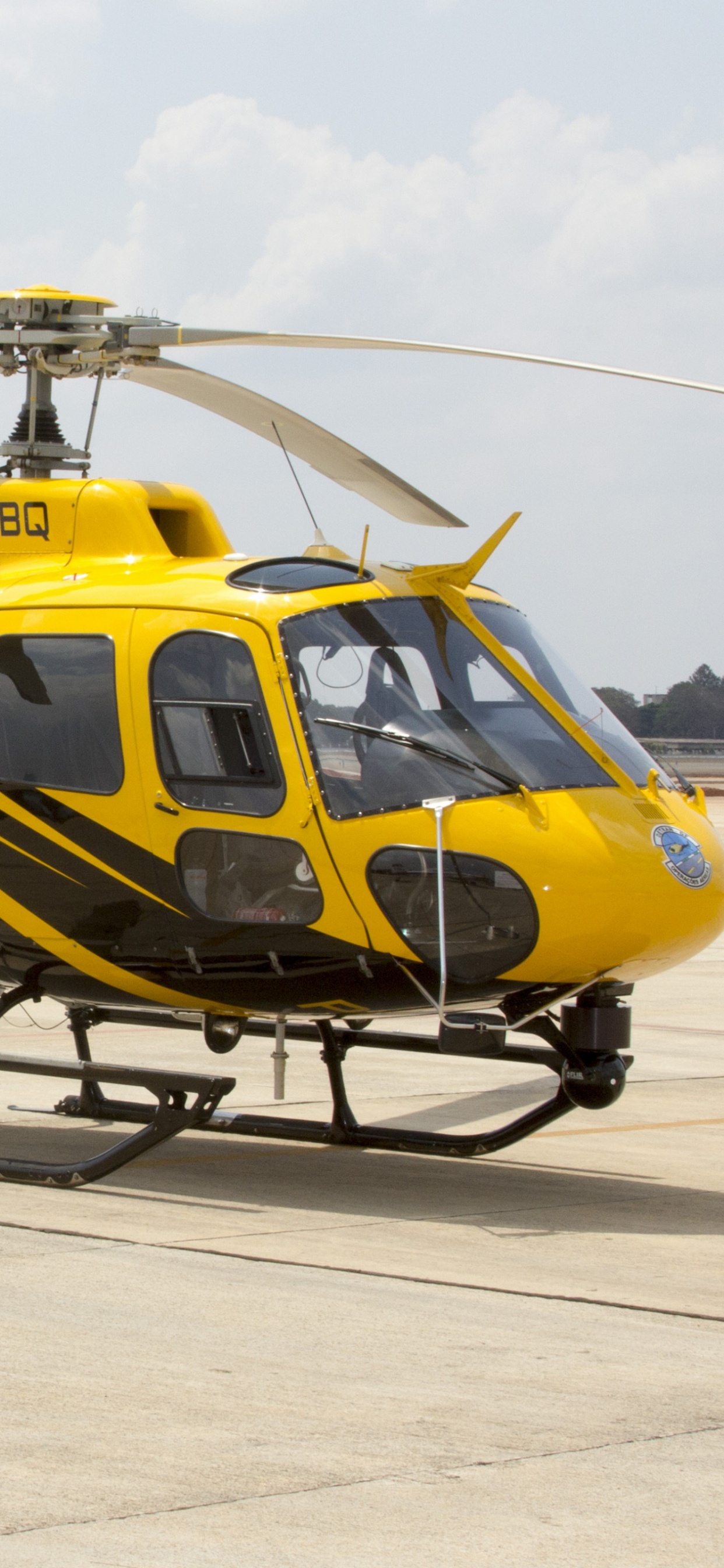 Обои винтокрылая машина, авиация, военный вертолет, вид транспорта, Белл 412 в разрешении 1242x2688