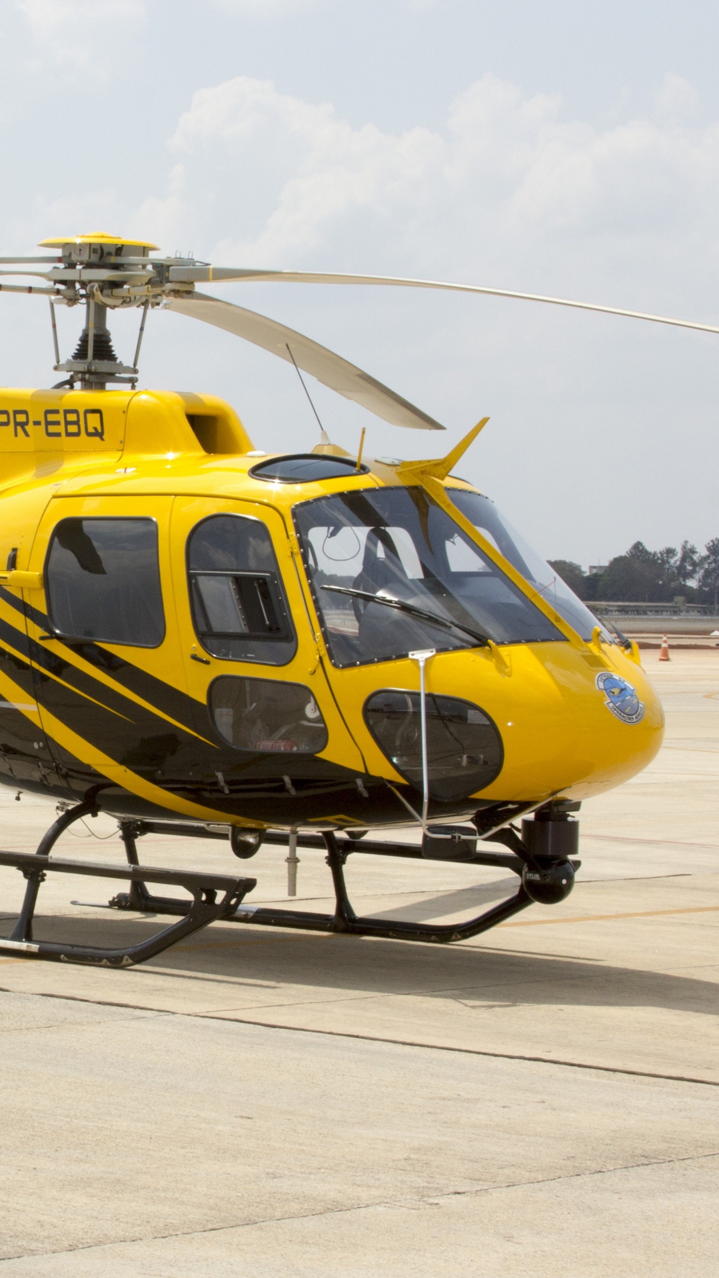 Обои винтокрылая машина, авиация, военный вертолет, вид транспорта, Белл 412 в разрешении 1440x2560