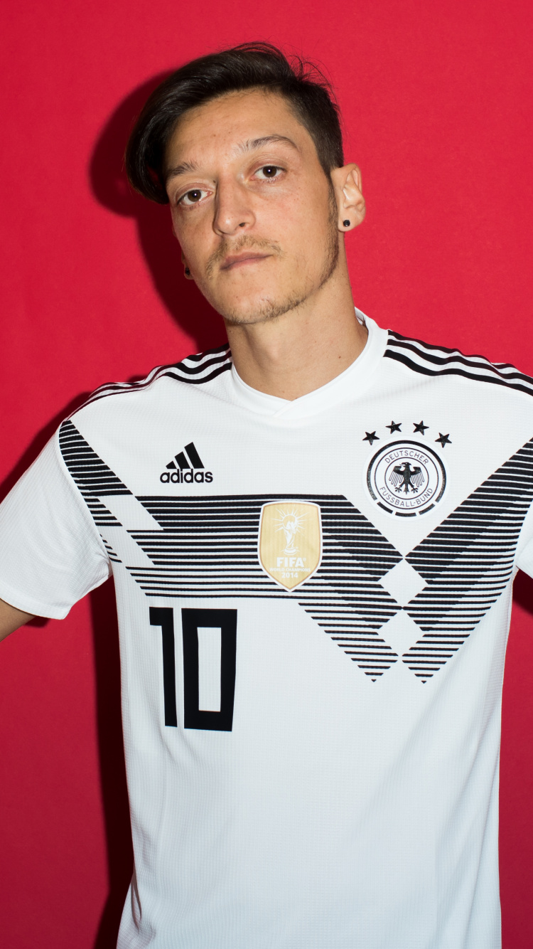 Обои ЧМ 2018, сборная Германии по футболу, Арсенал Ф С, плечо, одежда в разрешении 750x1334