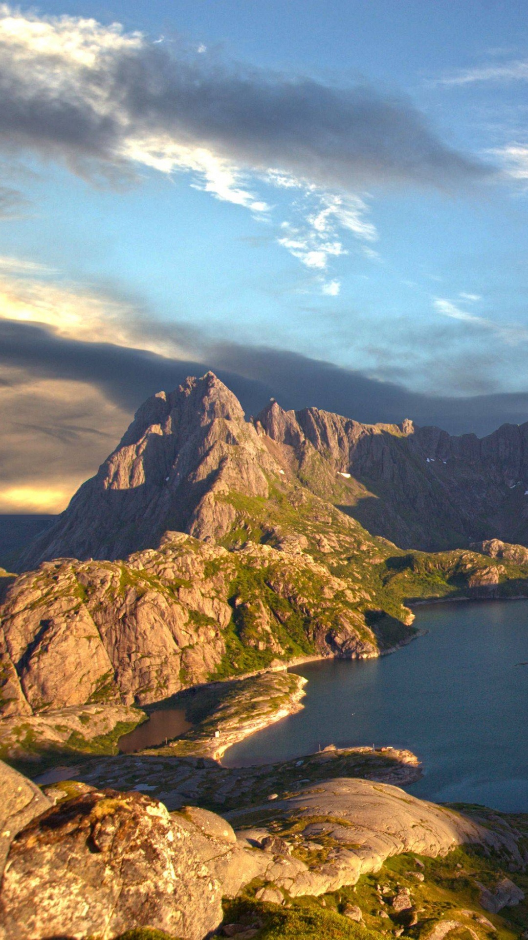 Обои Лофотен, гора, фьорд, природа, горный хребет в разрешении 1080x1920