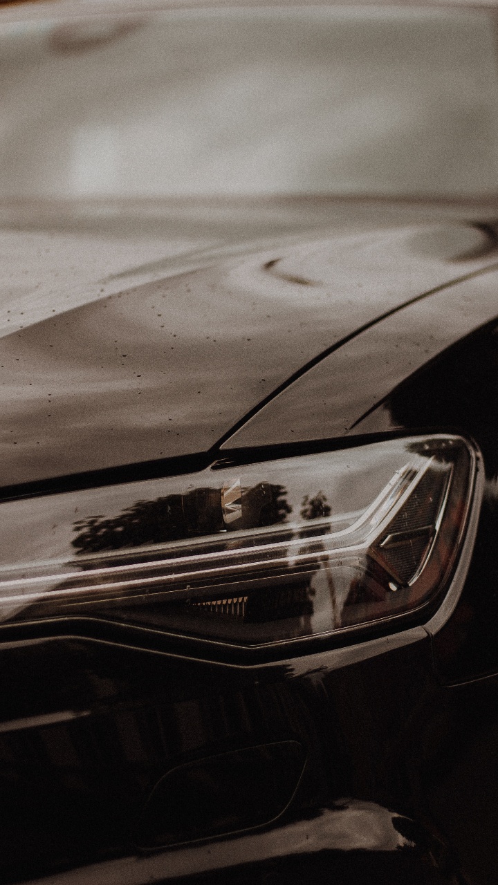 Обои audi rs 6, фара, audi, черный, автомобильное освещение в разрешении 720x1280