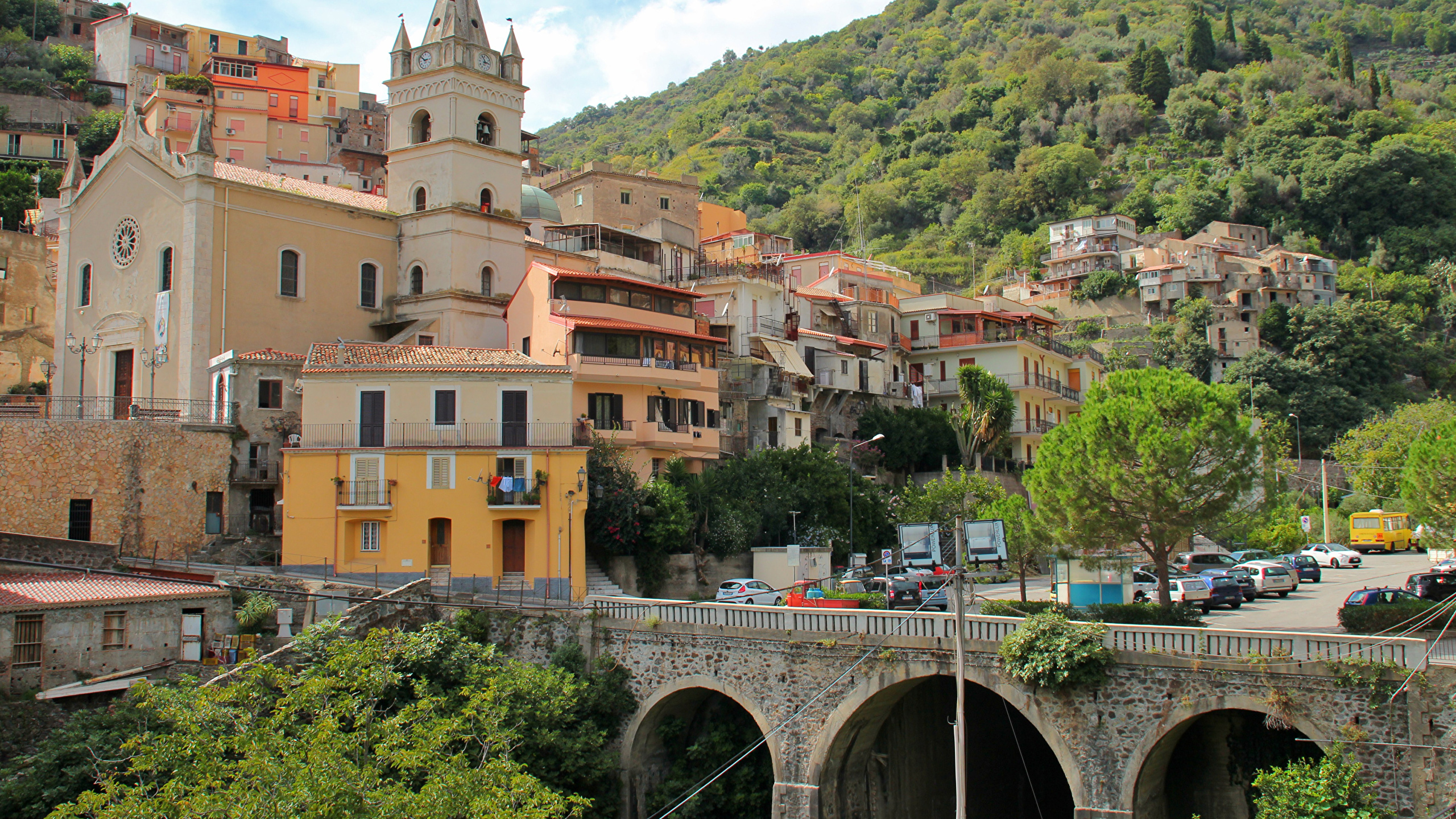 Обои город, городок, деревня, горная деревня, здание в разрешении 2560x1440