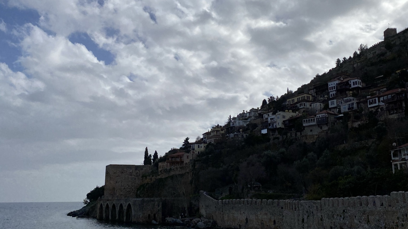 Обои кизилкуле, облако, вода, гидроресурсы, лазурный в разрешении 1366x768