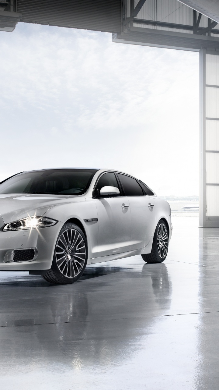 Обои Ягуар XJ в 2012, jaguar land rover, Ягуар, авто, Ягуар xj в разрешении 720x1280