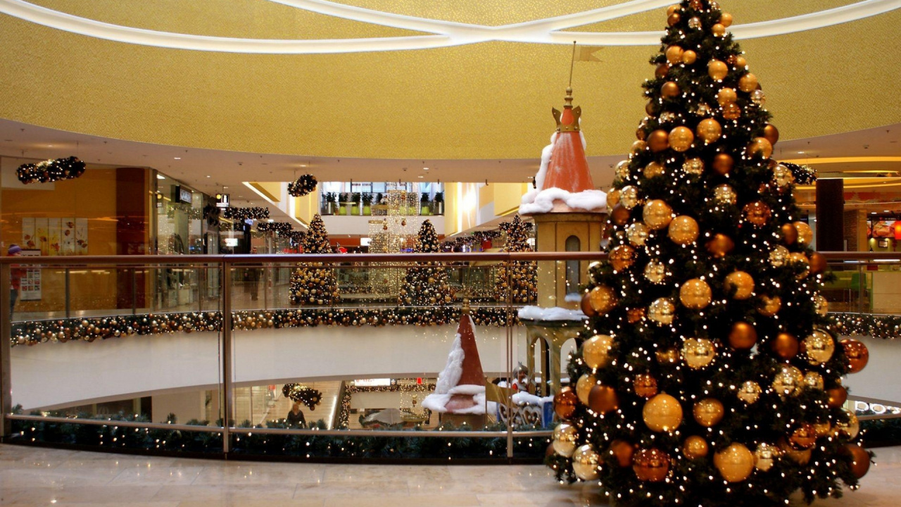 Обои елка, Рождественские украшения, лобби, украшения, гирлянда в разрешении 1280x720