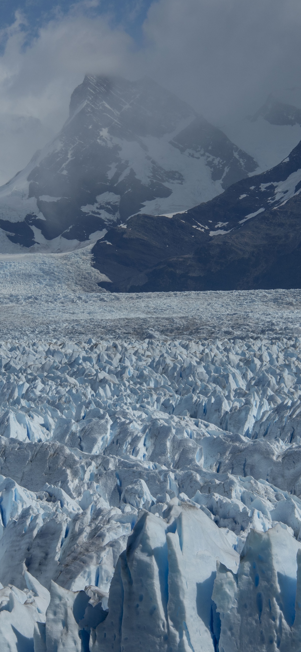 Обои ледник, айсберг, лед, ледниковое озеро, горный рельеф в разрешении 1242x2688