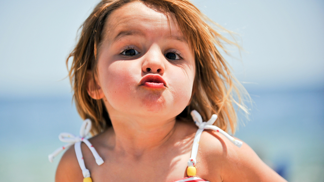 Обои ребенок, нос, подбородок, щека, голова в разрешении 1280x720