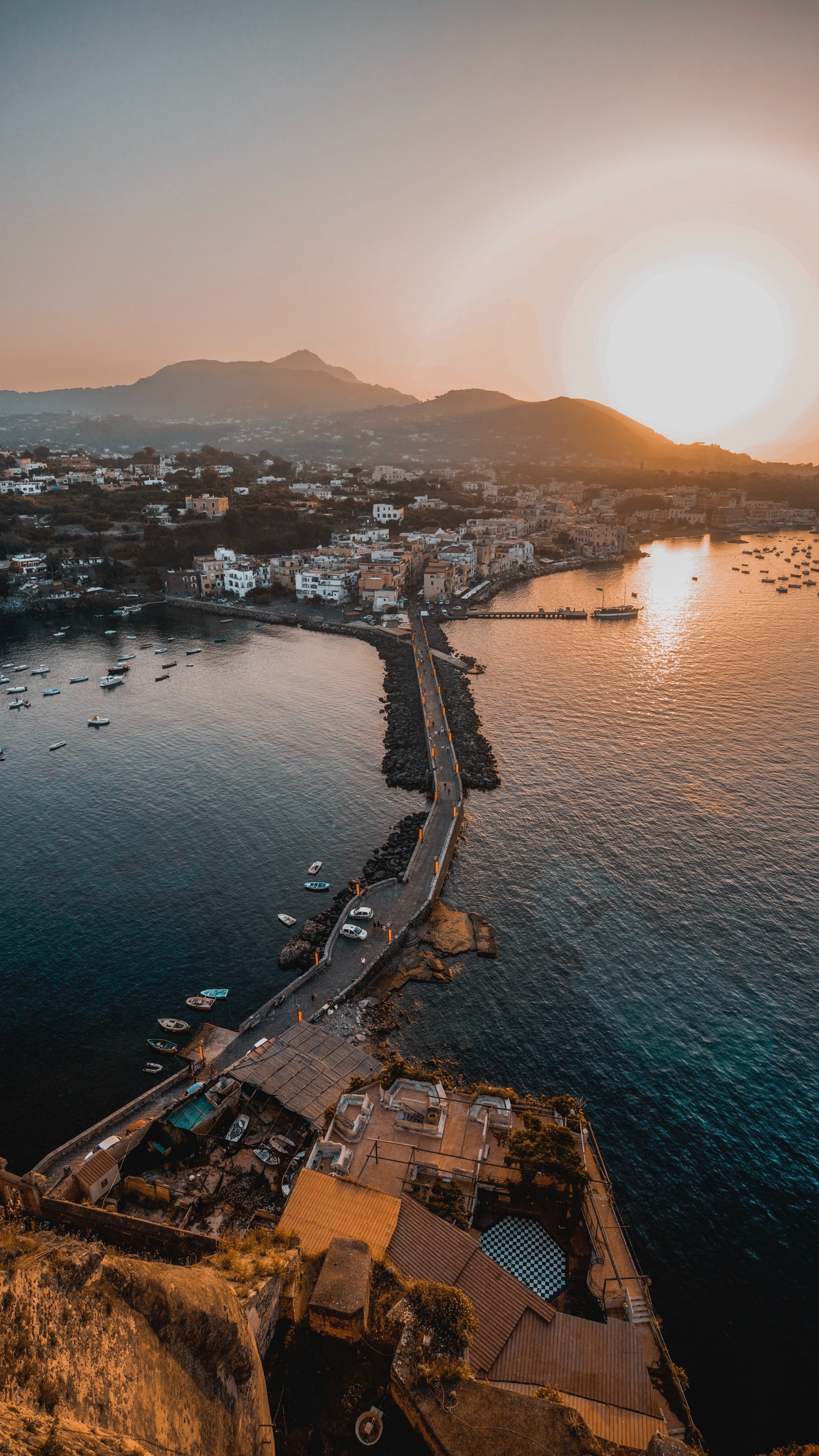 Обои закат, вода, гидроресурсы, море, побережье в разрешении 1440x2560