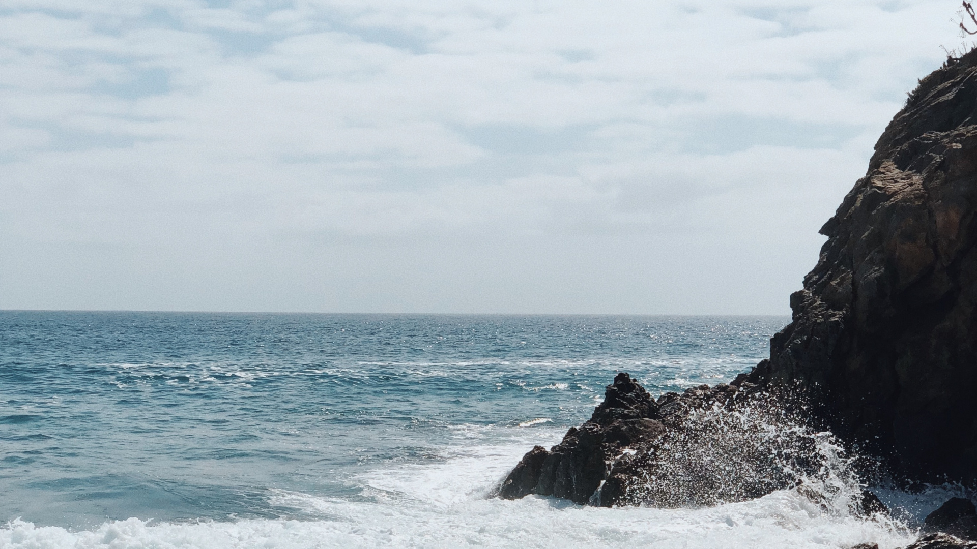 Обои море, побережье, вода, мыс, водоем в разрешении 1920x1080