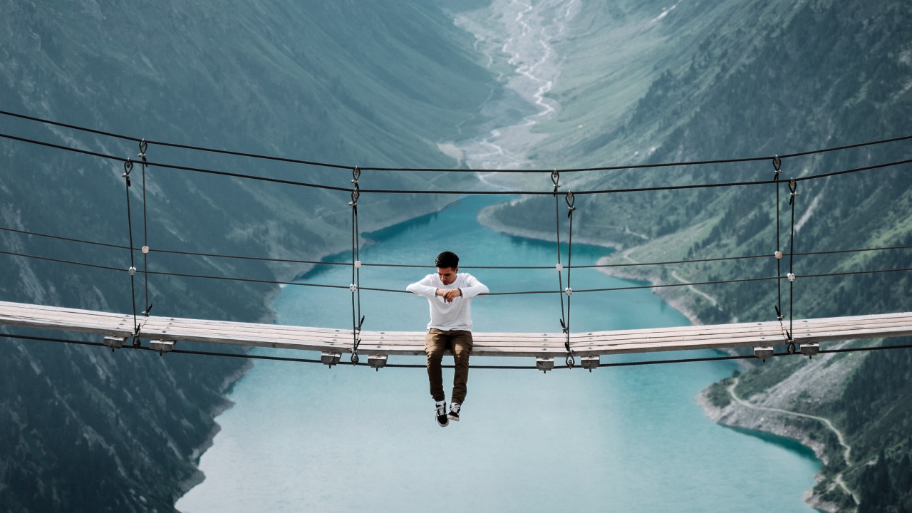 Обои гора, ледяная форма, фьорд, горный рельеф, отражение в разрешении 1280x720