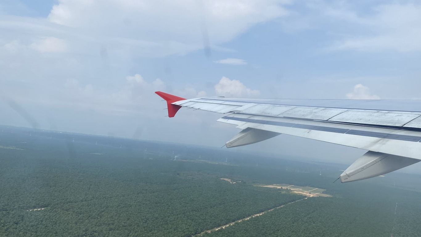 Обои воздушное путешествие, авиация, авиация общего назначения, авиалайнер, самолет в разрешении 1366x768