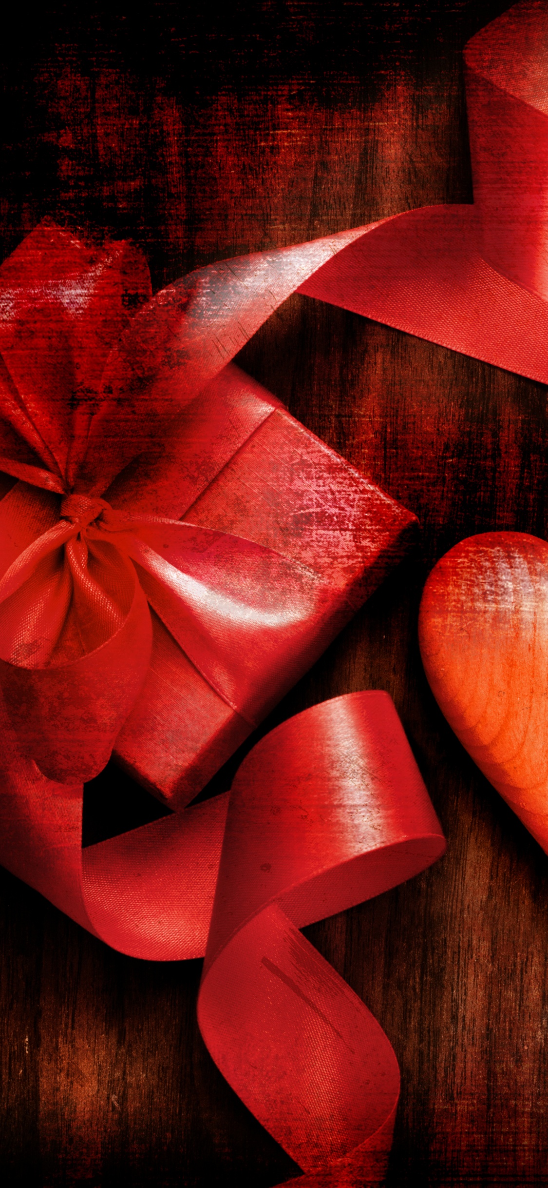 Обои День Святого Валентина, праздник, красный цвет, сердце, любовь в разрешении 1125x2436