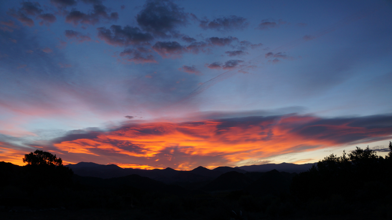 Обои небо, облако, вечер, ночное небо, закат в разрешении 1366x768