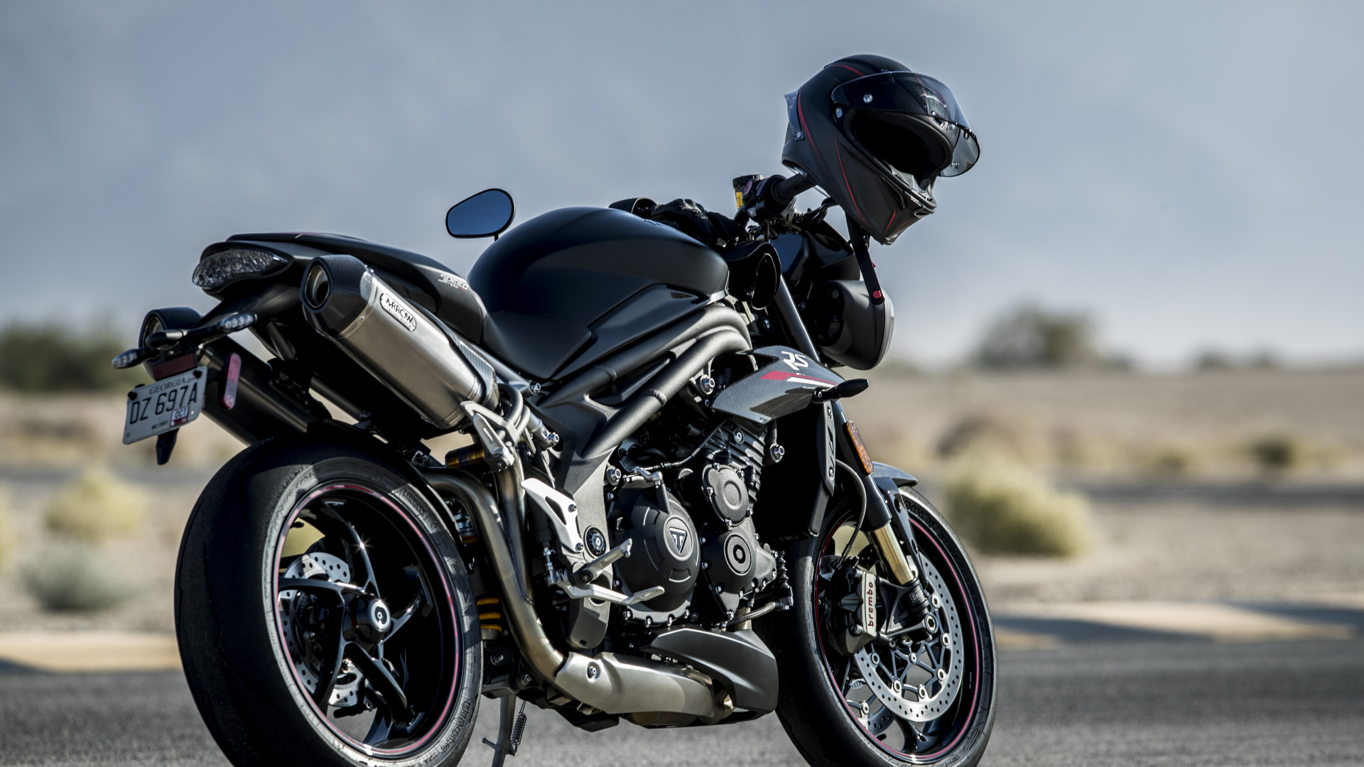 Обои Мотоциклы Triumph, мотоцикл, Прямо-три двигателя, автомобильные шины, мотоспорт в разрешении 1920x1080