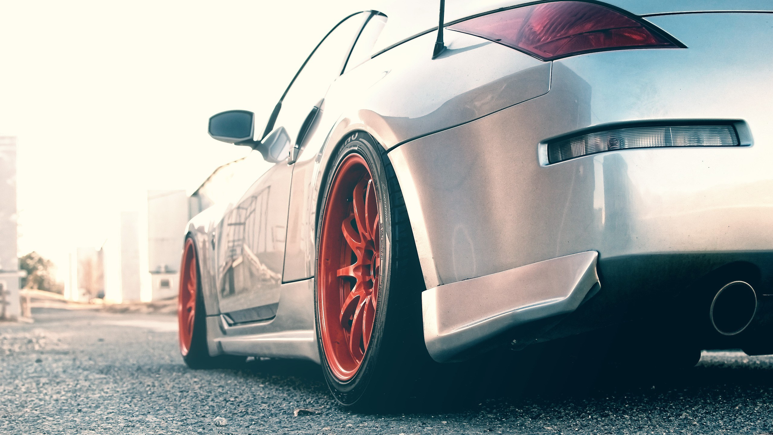 Обои Ниссан, авто, обод, колесо, автомобиль в разрешении 2560x1440