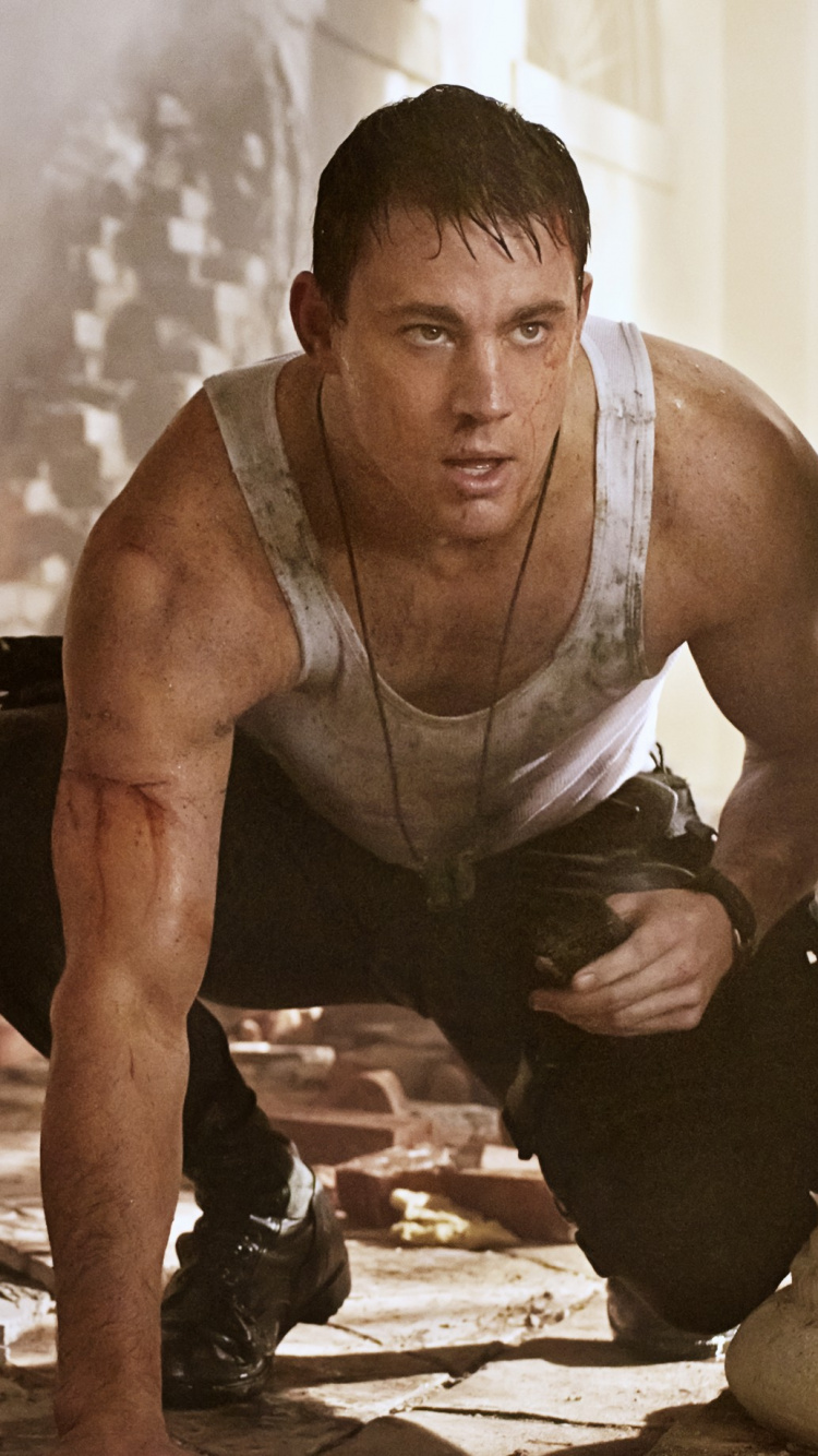 Обои актер, мышца, DVD, фильм, Белый дом в разрешении 750x1334