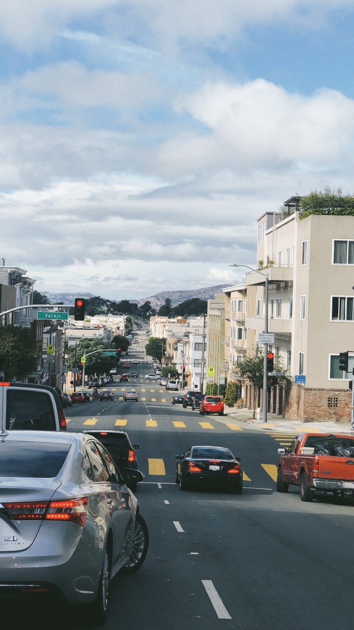 Обои Сан Франциско, переулок, Король, компактный автомобиль, семейный автомобиль в разрешении 720x1280