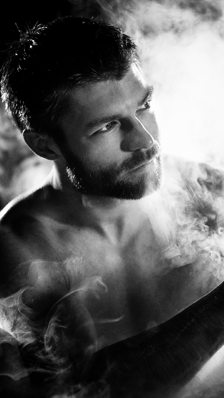 Обои актер, человек, мышца, монохромный, черный и белый в разрешении 720x1280