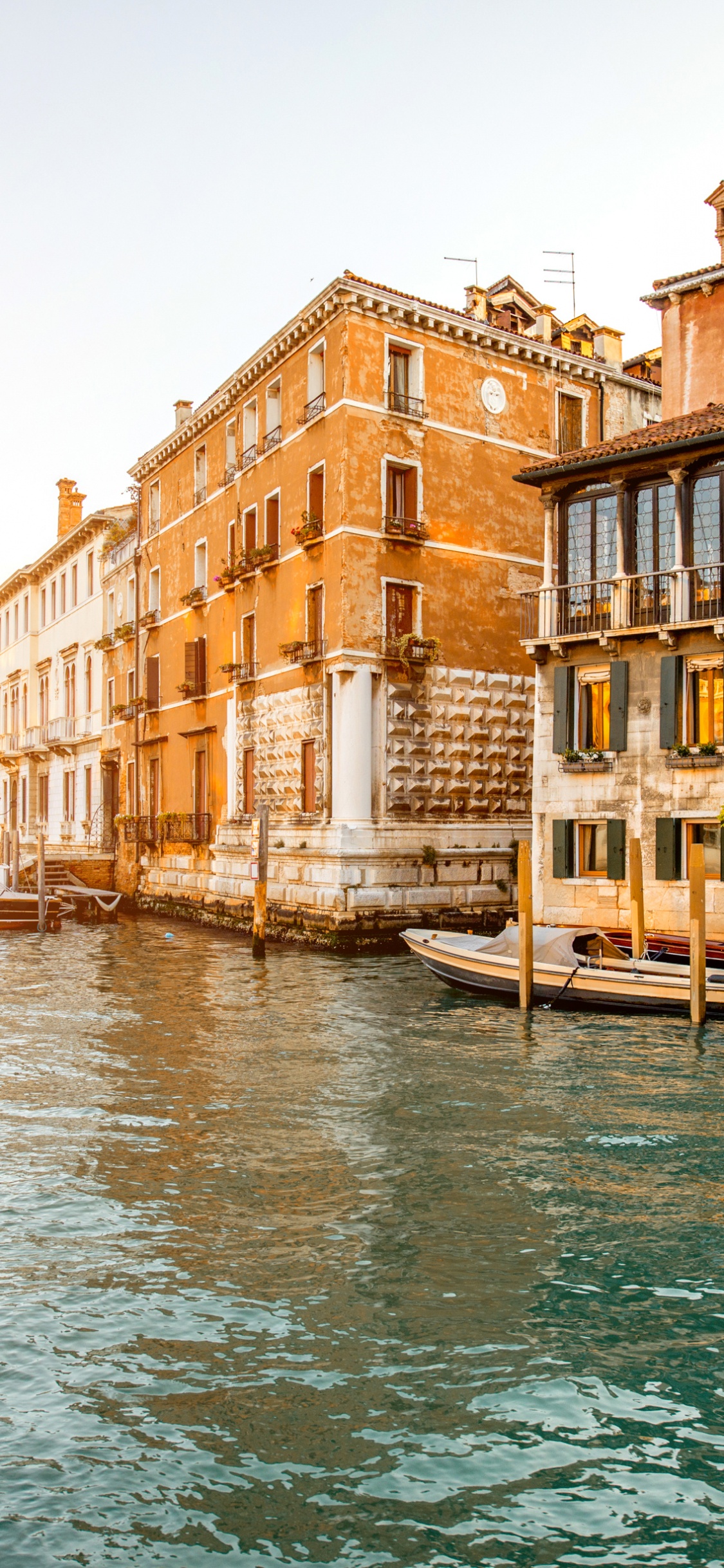 Обои hintergrundbilder Венеция, Гранд-канал, водный путь, вода, канал в разрешении 1125x2436