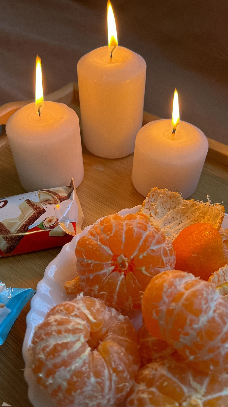 Обои Оранжевый цвет, Новый год, Тикток, пища, свеча в разрешении 750x1334