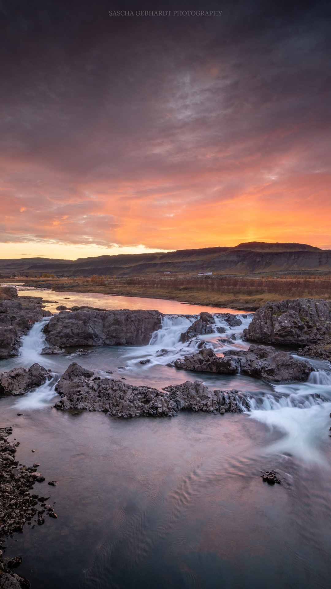 Обои природа, природный ландшафт, вода, гидроресурсы, горизонт в разрешении 1080x1920