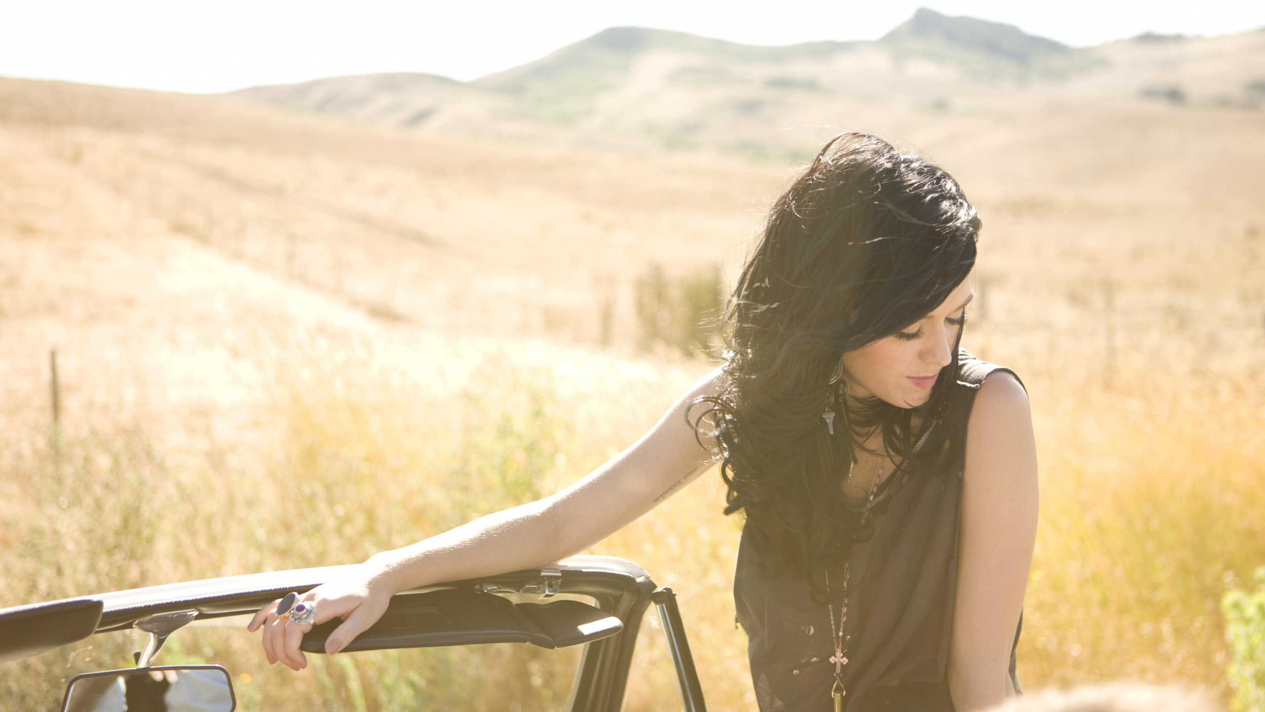 Обои Кэти Перри, Подростковые Мечты, Не как в кино, Проснулся, солнечный свет в разрешении 2560x1440