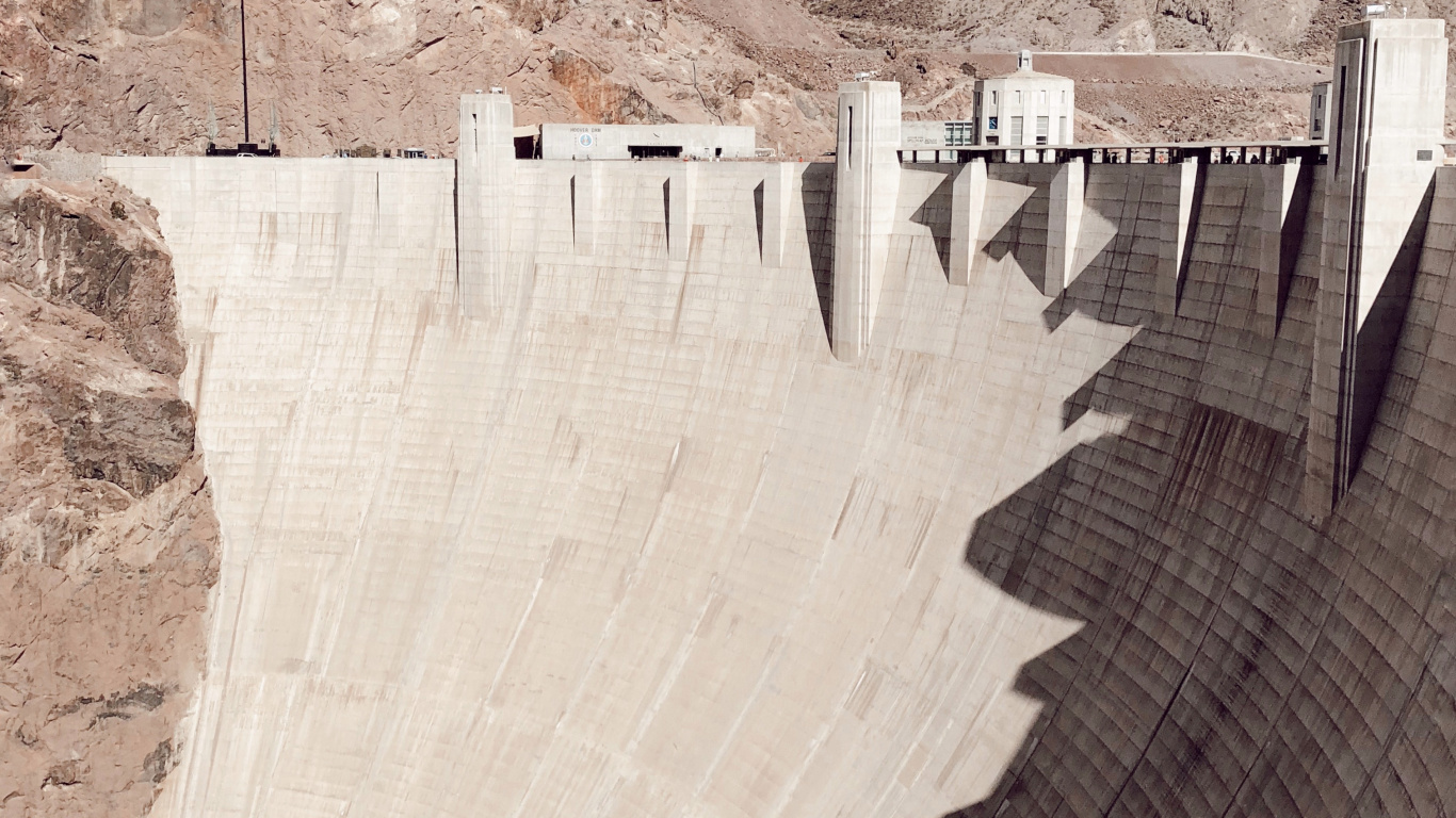 Обои плотина Гувера, достопримечательность, горный хребет, гора, ориентир в разрешении 1366x768