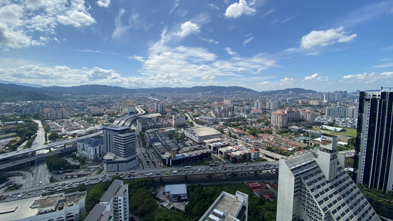 Обои городской район, город, пейзаж, башня, городской дизайн в разрешении 1280x720