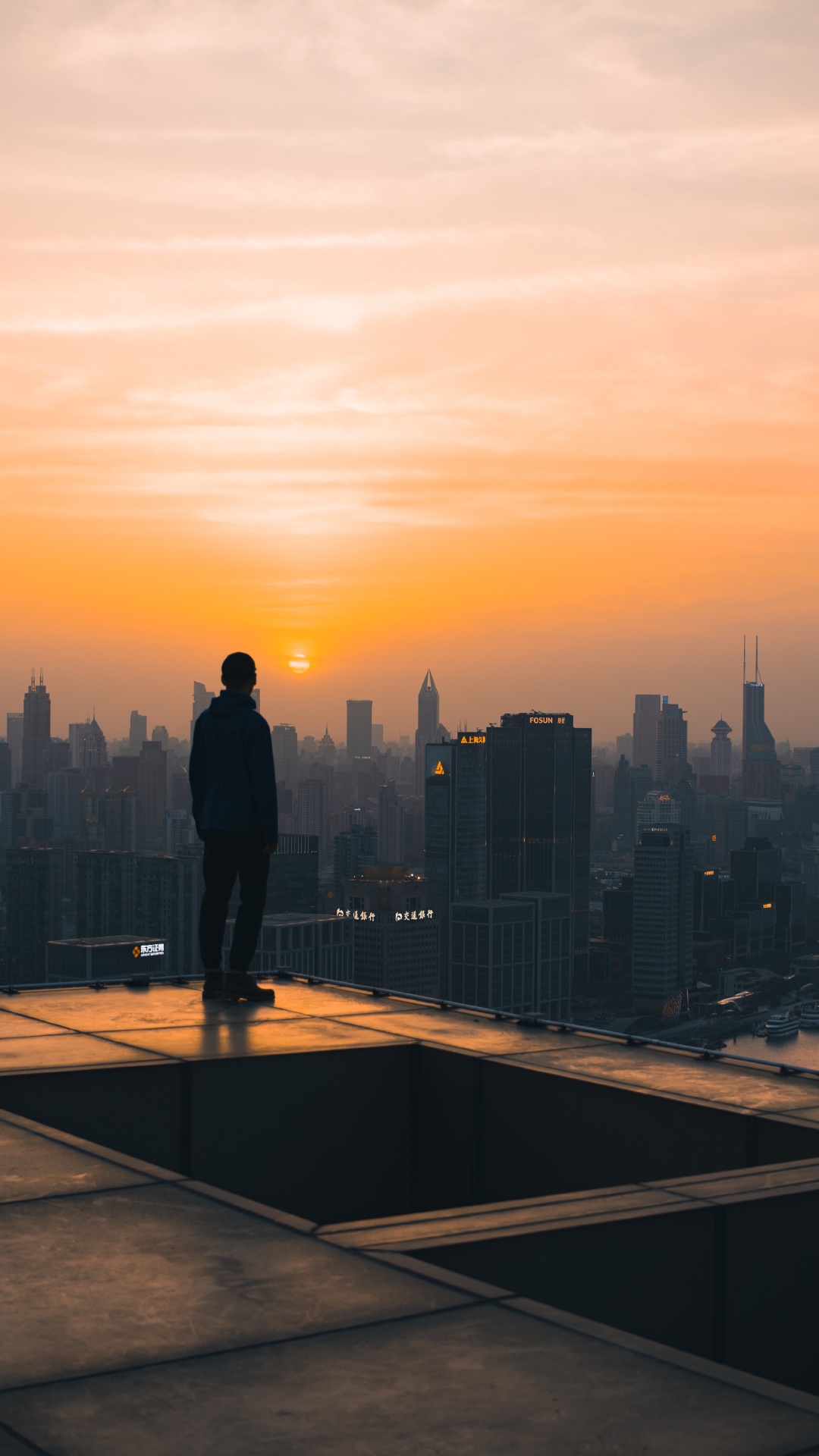 Обои городской пейзаж, линия горизонта, дневное время, город, городской район в разрешении 1080x1920