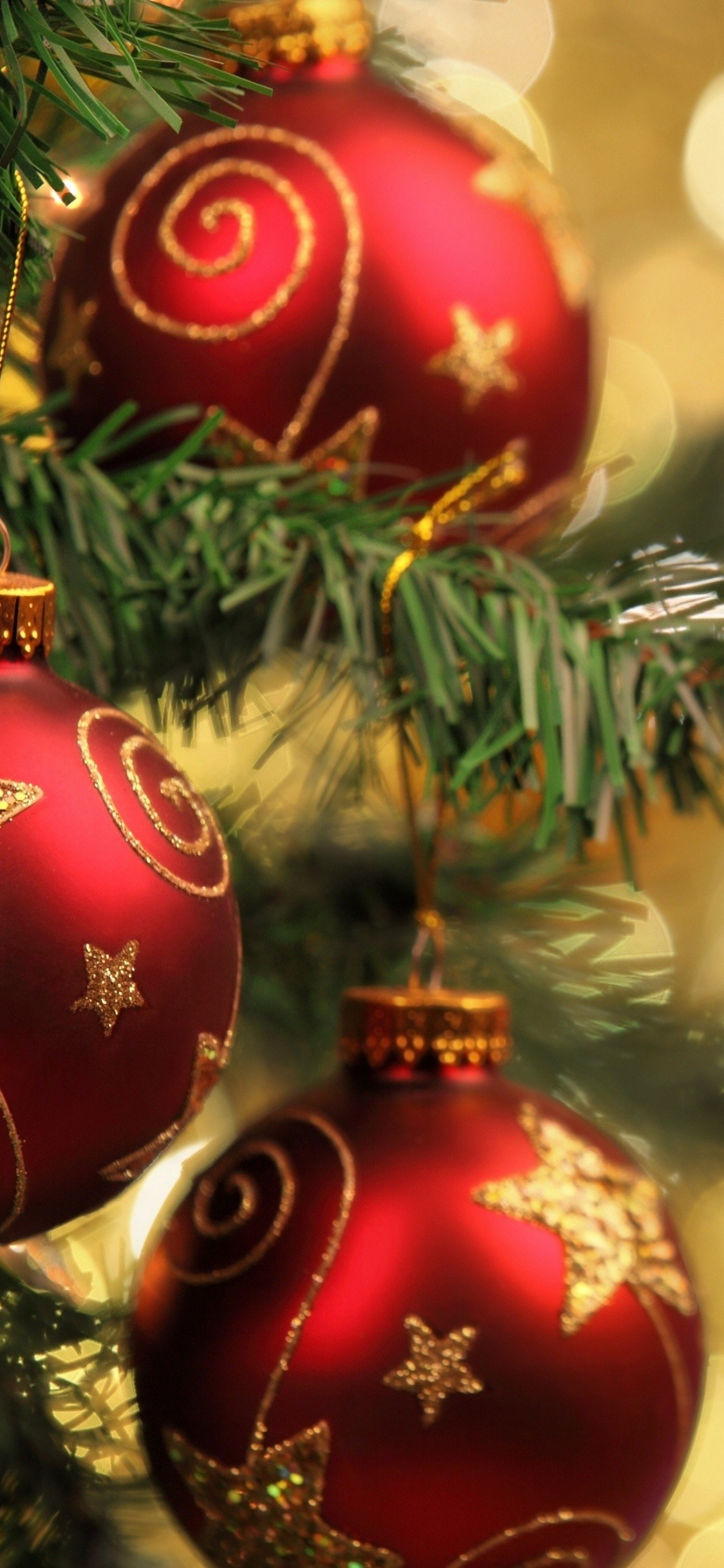 Обои Рождественский день, рождественский орнамент, Рождественские украшения, Рождество, елка в разрешении 1125x2436