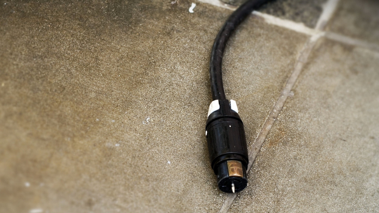 Обои электронное устройство, электроника аксессуар, электрический кабель в разрешении 1280x720