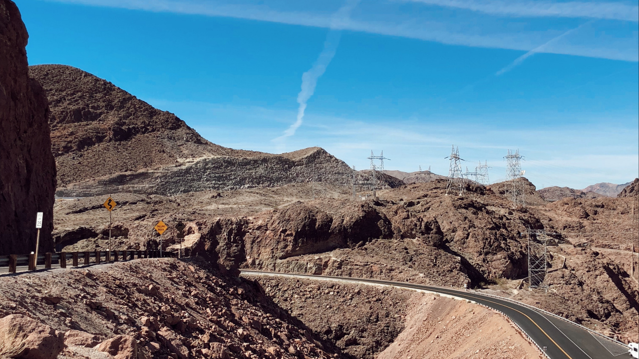 Обои десерт, горный рельеф, рок, почва, гора в разрешении 1280x720