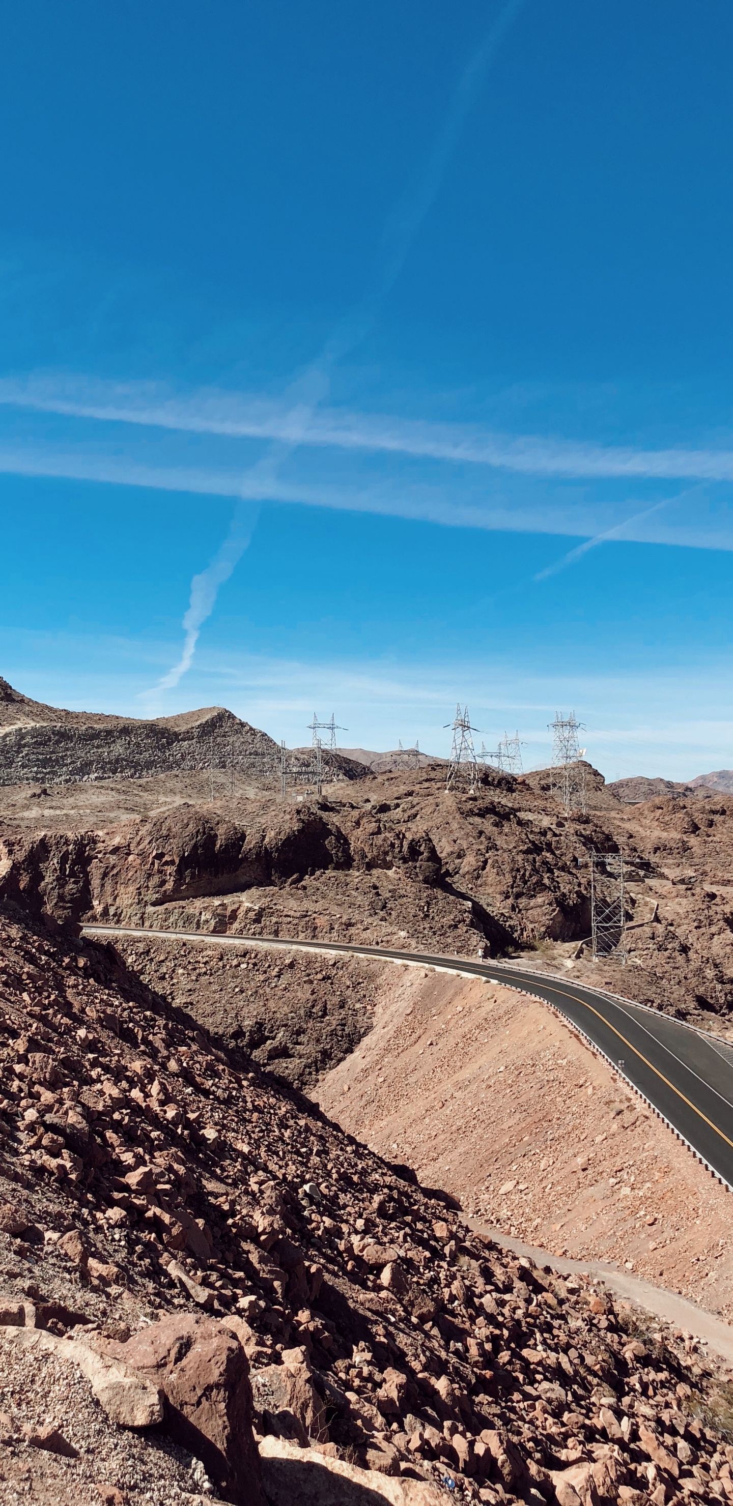 Обои десерт, горный рельеф, рок, почва, гора в разрешении 1440x2960