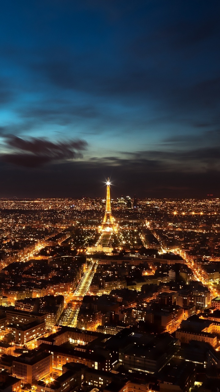 Обои Париж, Эйфелева башня, городской пейзаж, ночь, городской район в разрешении 720x1280